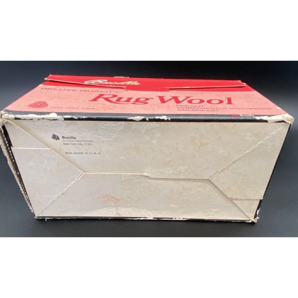 Vintage Bucilla 100% Pure Wool Pre Cut Latch Hook Rug Mothproof NOS Original Box - Picture 7 of 13